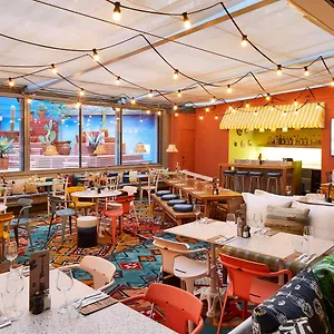 Mama Shelter Hotel